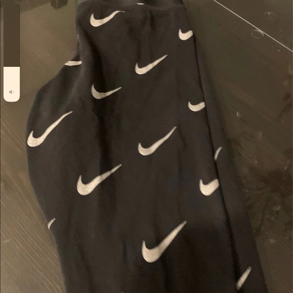 Med Nike legging - Picture 2 of 3